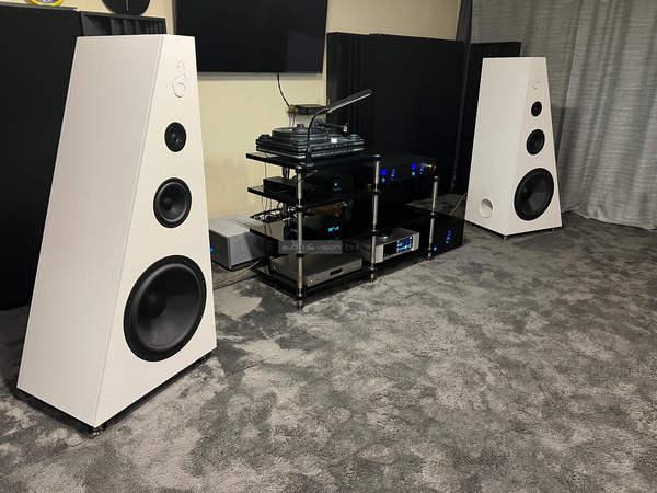 DAD Blue Cat hifi rendszer DAD Blue Cat hifi rendszer