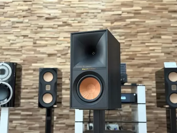 Klipsch R-60M hangfal Klipsch R-60M hangfal