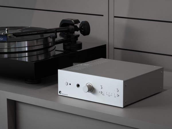 Pro-Ject Stereo Box DS3 sztereó erősítő Pro-Ject Stereo Box DS3 sztereó erősítő