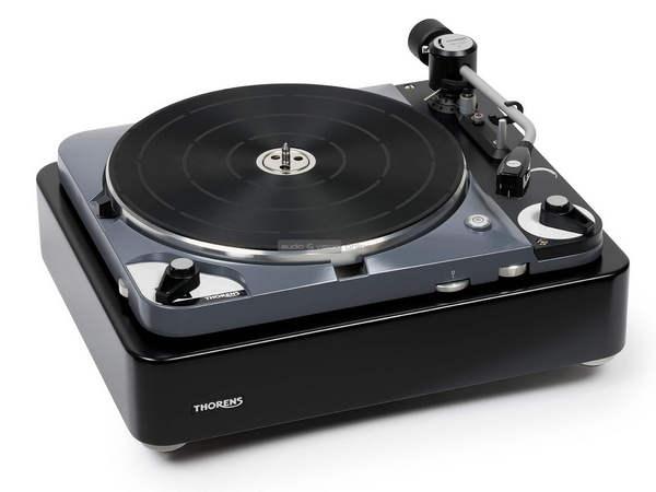 Thorens TD 124 DD vinyl lemezjátszó Thorens TD 124 DD vinyl lemezjátszó